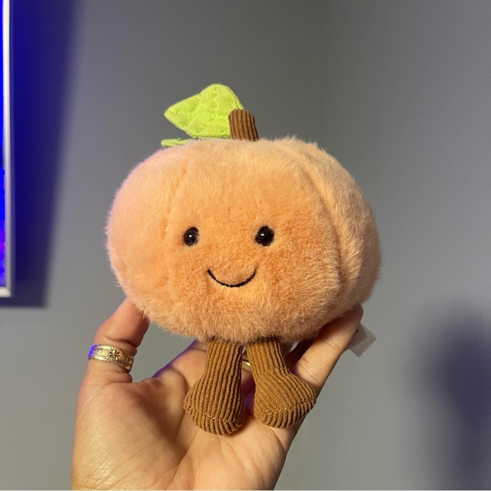 Jellycat Amuseable Peach Plush Toy